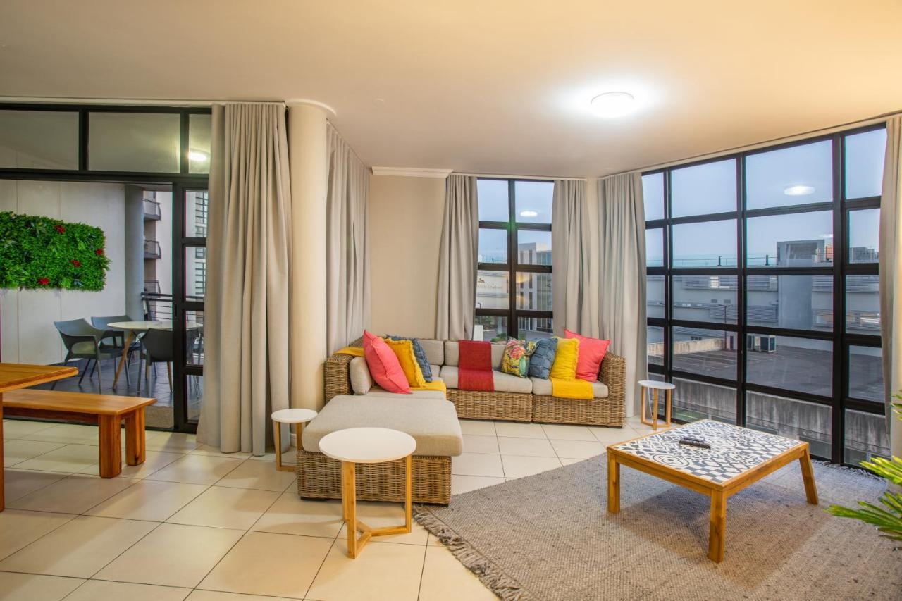 Stay At The Point - Triumphant Tropical Tranquility Durban Exteriör bild